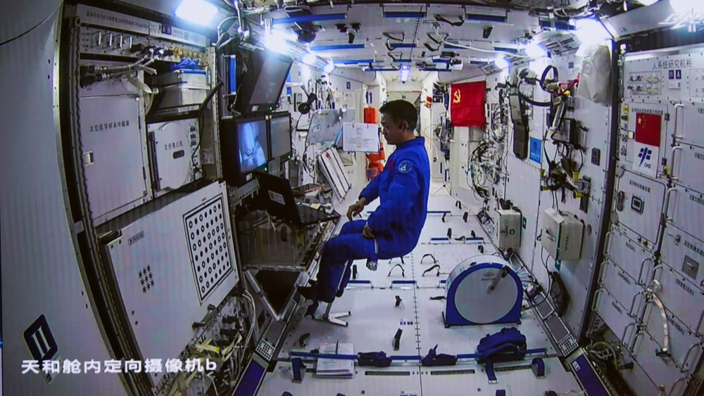 航空航天-首次出舱3 航空航天-首次出舱3