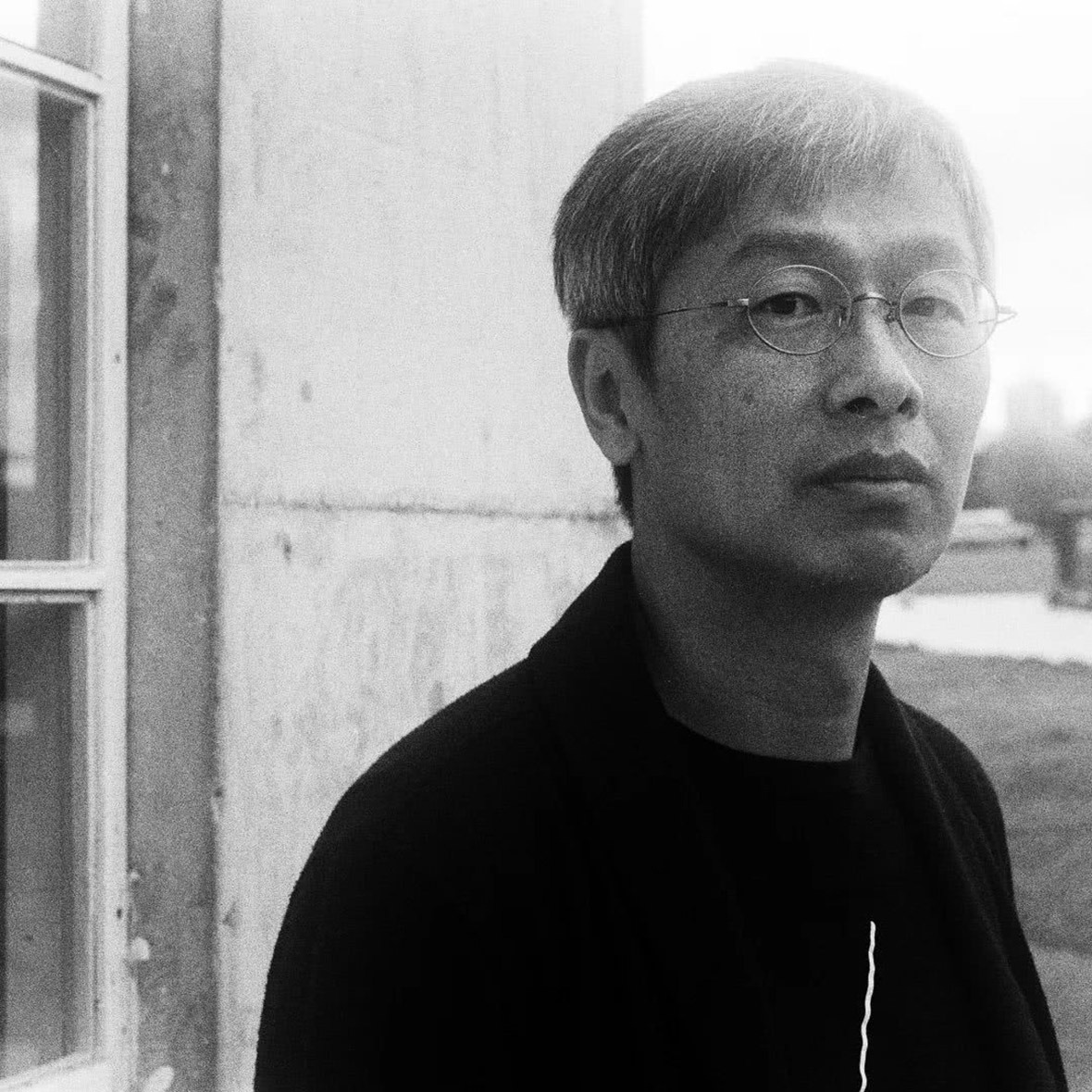 柳亦春的建築著重結構,認為結構是建築的本質,即使時間流逝、歲月侵飾、表層剝落,骨架依然承載著建築的本質和城市文化,就如同今天人們看到羅馬鬥獸場一樣。 柳亦春的建築著重結構,認為結構是建築的本質,即使時間流逝、歲月侵飾、表層剝落,骨架依然承載著建築的本質和城市文化,就如同今天人們看到羅馬鬥獸場一樣。