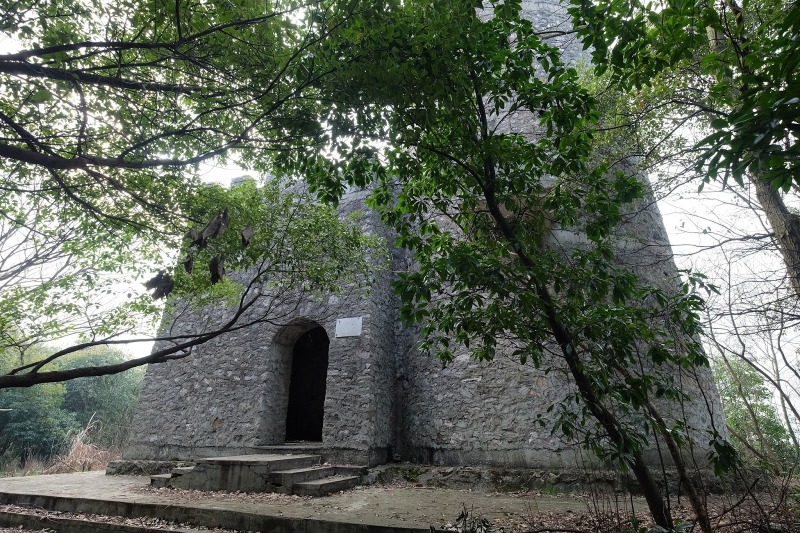 儘管景點已經廢棄，但陸遜營寨的建築依然保存的不錯。