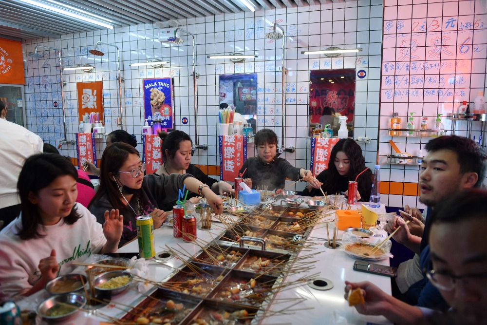 當代中國-新華網時評-【節約糧食】對「舌尖上的浪費」堅決說不