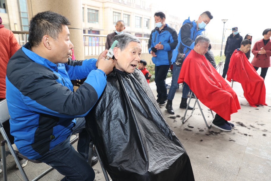 当代中国-新华网-【建党百年】始终把人民放在心中最高位置