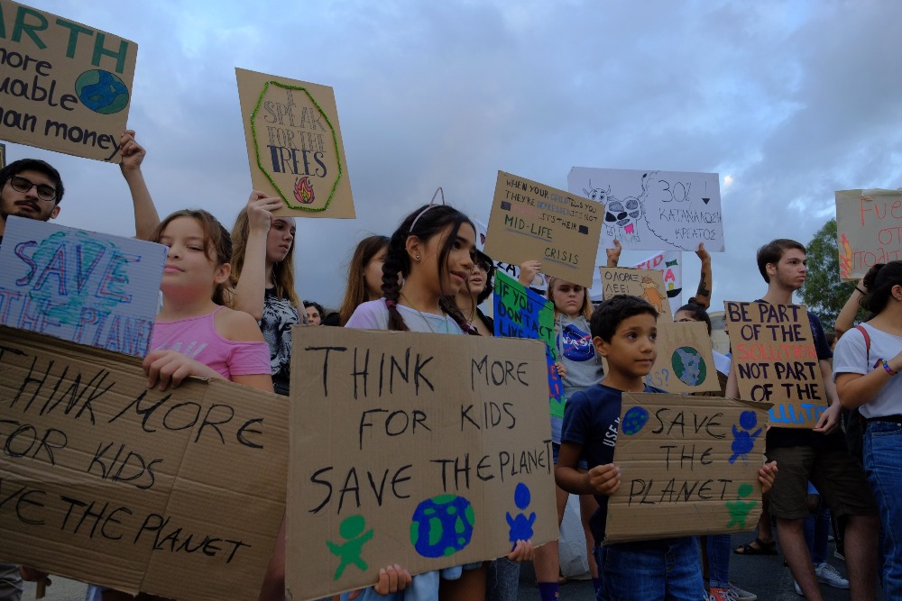 当代中国-环球网评-中美关系｜美不再寻求改变中国体制不能光说