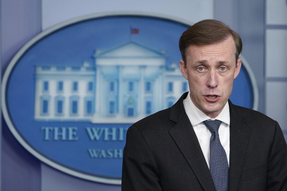 当代中国-环球网评-中美关系｜美不再寻求改变中国体制不能光说