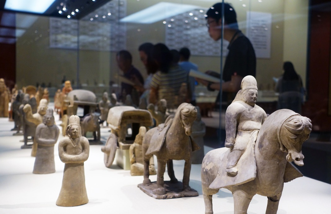 河南洛陽博物館一個文物展的北魏出行傭陣