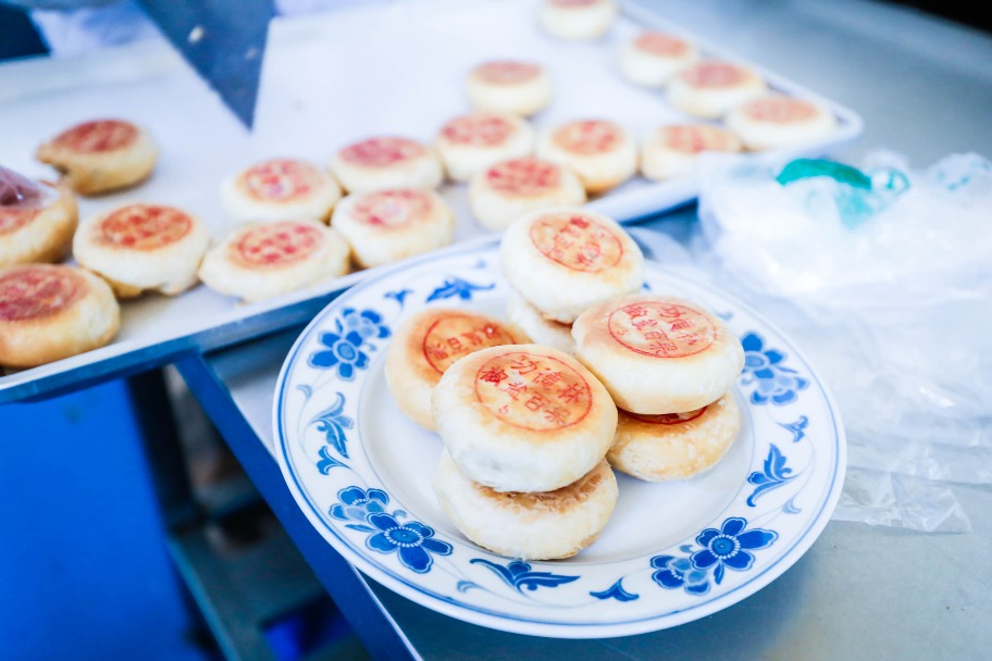 功德林非遗素食开炉月饼