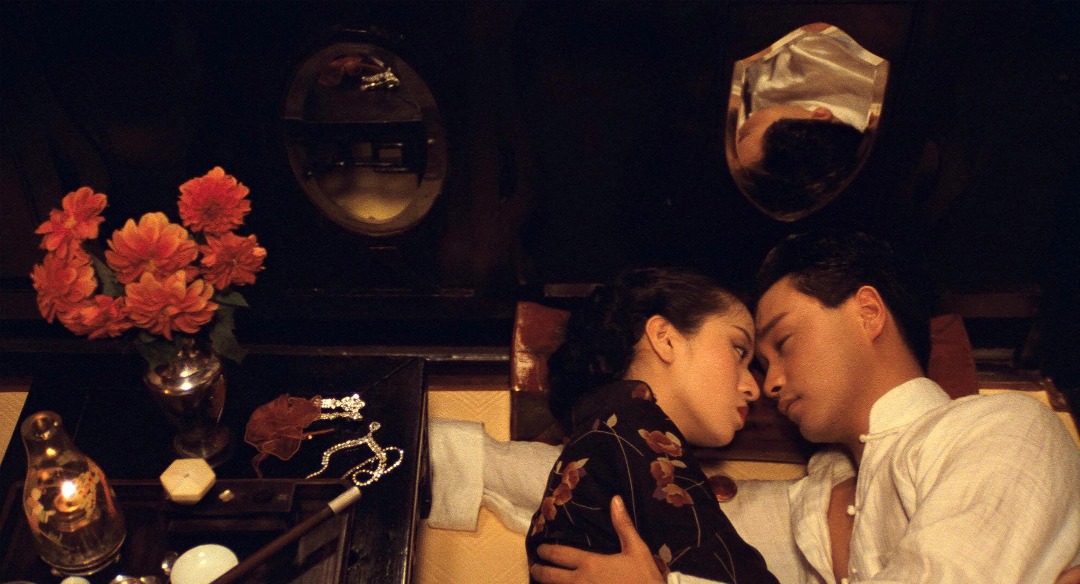 《胭脂扣》张国荣与梅艳芳剧照