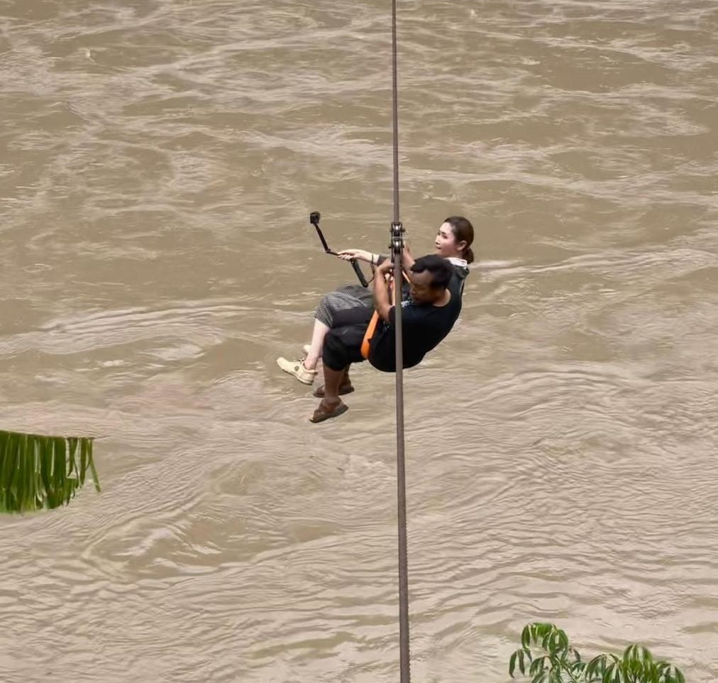 感動中國人物-TVB無窮之路-陳貝兒過怒江溜索