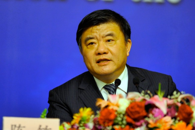 陳竺2007年至2013年間出任衛生部部長，當時的國務院總理是溫家寶。
