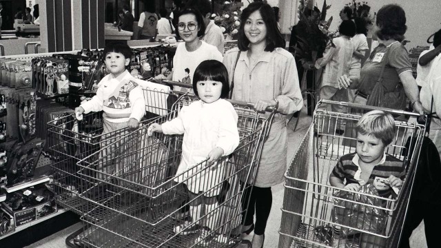 1986年落戶海運大廈的玩具反斗城旗艦店，成為中產家庭的親子朝聖地，滿載一代人的集體回憶。（網上圖片）