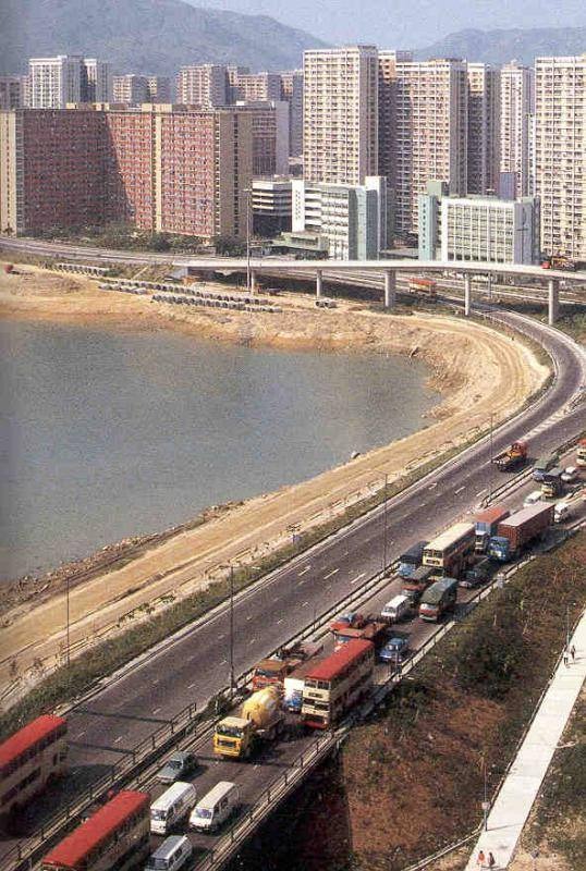 　　當代中國-飛凡香港-屯門公路塞車不分日夜 苦了屯門居民