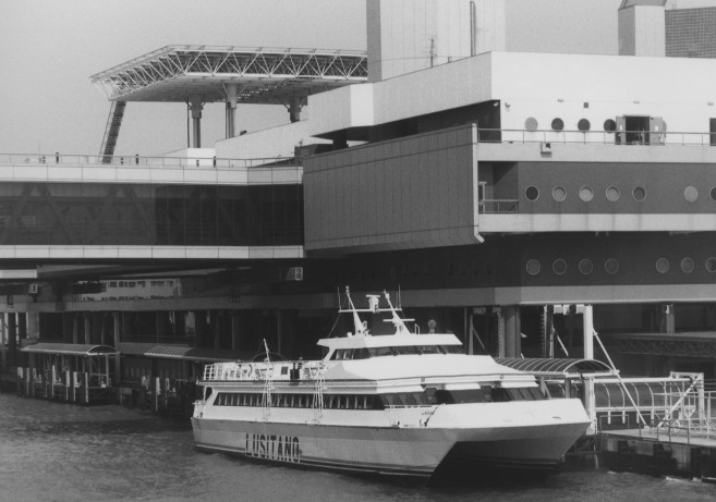 當代中國-飛凡香港-從第一艘水翼船啟航 看港澳交通發展史