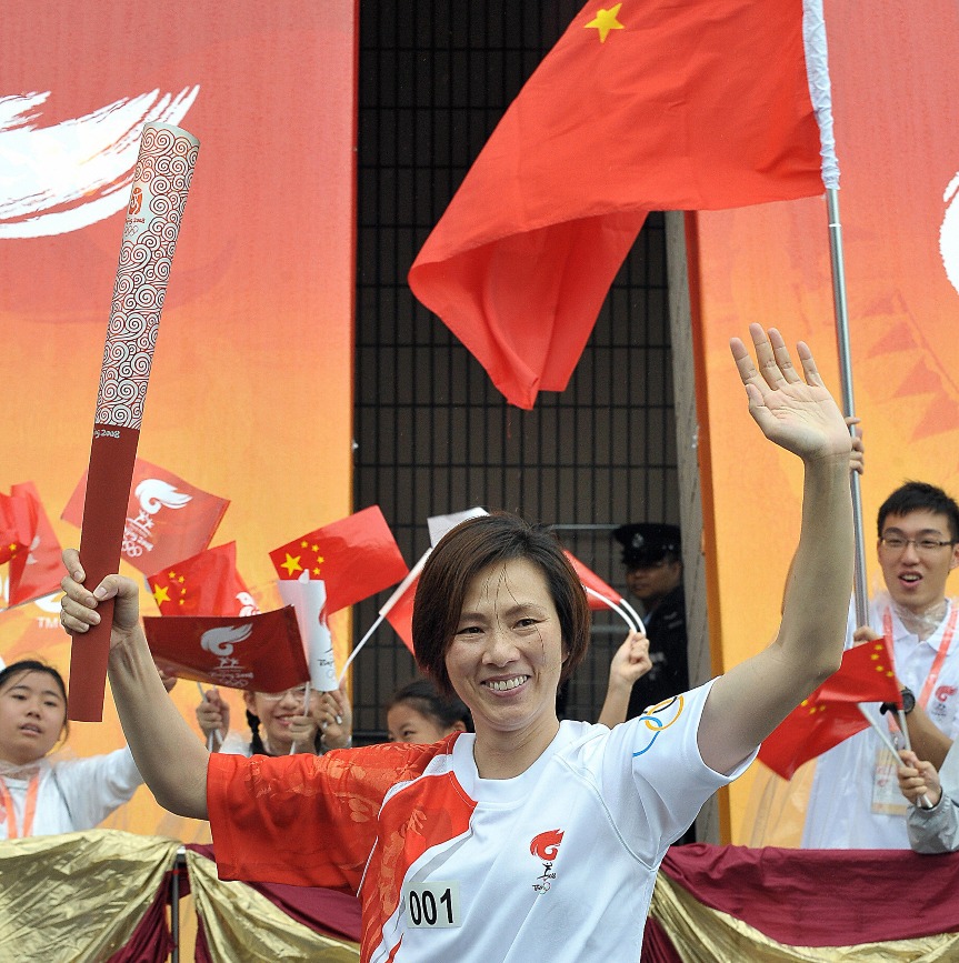 當代中國-飛凡香港-香港傳遞北京奧運聖火 協辦馬術賽 全城投入奧運熱