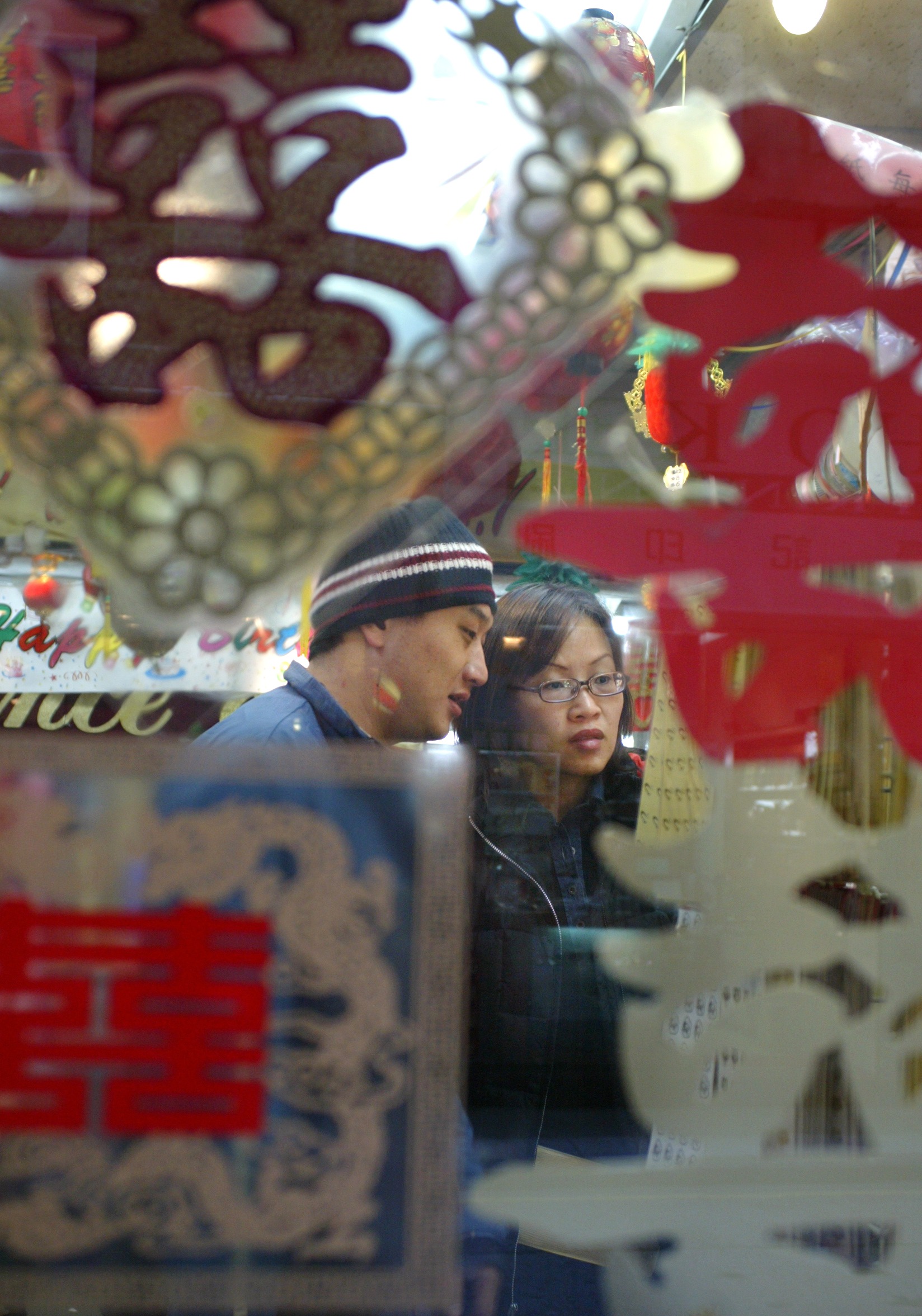 香港街道故事|節日氣氛最濃在利東街?囍帖街前身跟紅燈區相關? | 飛凡香港 | 樂活灣區 | 當代中國