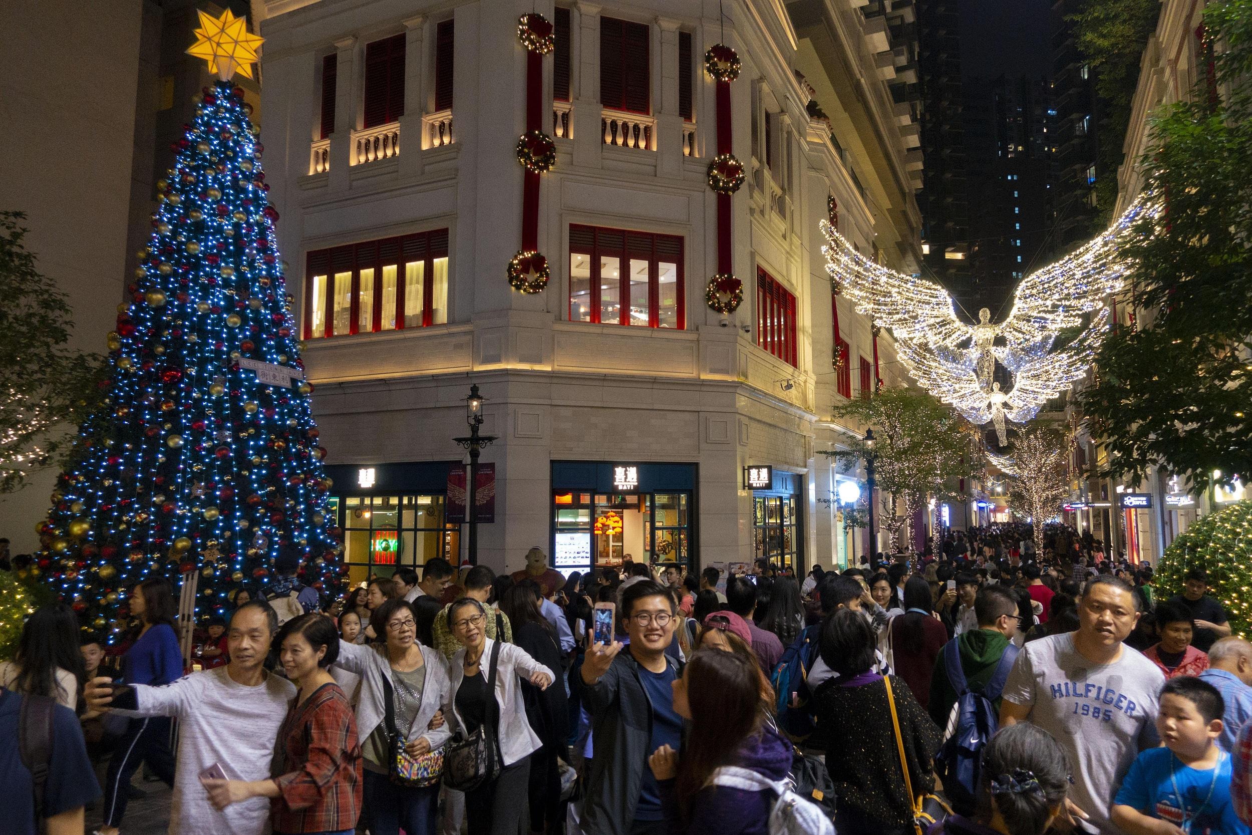 香港街道故事｜节日气氛最浓在利东街？囍帖街前身跟红灯区相关？ | 飞凡香港 | 乐活湾区 | 当代中国