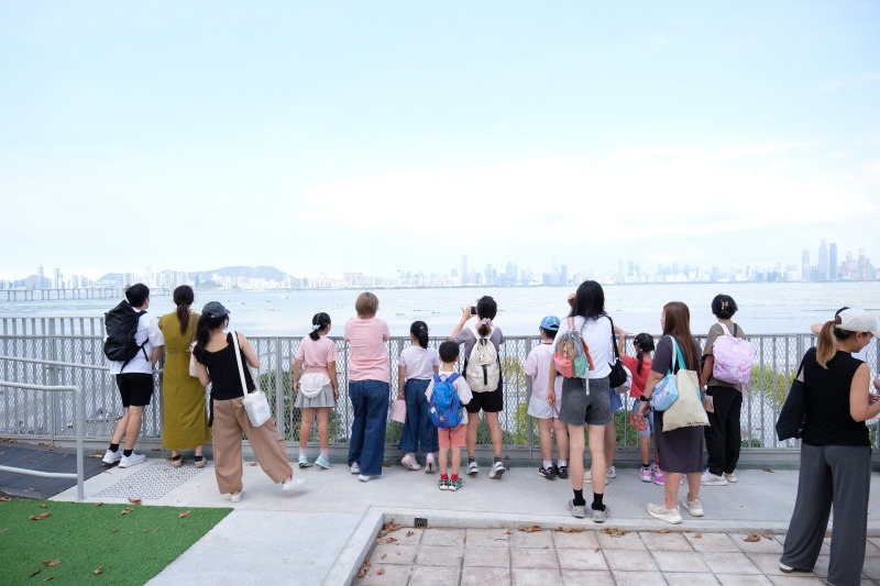 1963年落成的前流浮山警署，能俯瞰屏山、后海灣和深圳等地