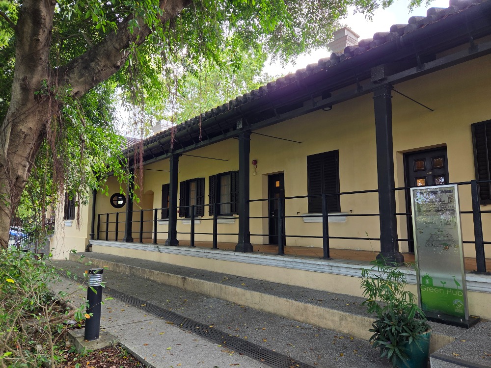 綠匯學苑、舊大埔警署的遊廊