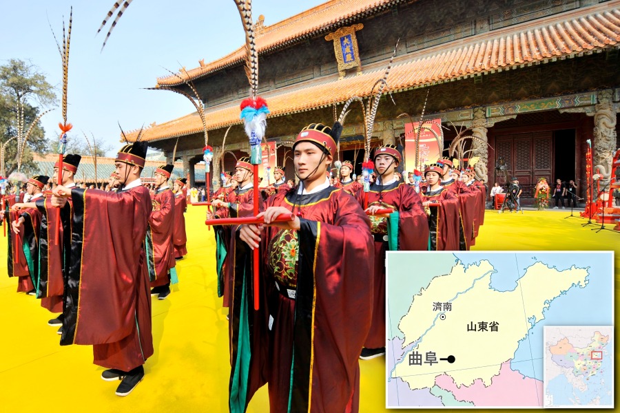 孔子出生在山东曲阜，当地孔庙每年都有祭孔活动。小图为曲阜位置示意图。