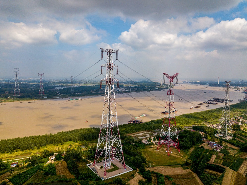 當代中國-中國科技-超級工程-特高壓輸電