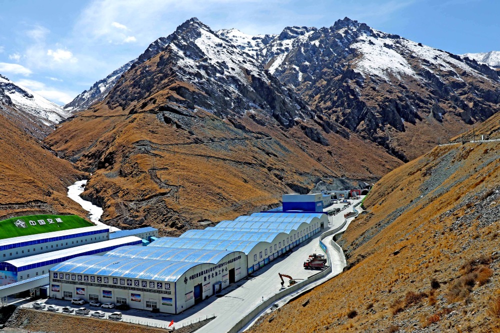 新疆天山勝利隧道-世界最長在建高速公路隧道