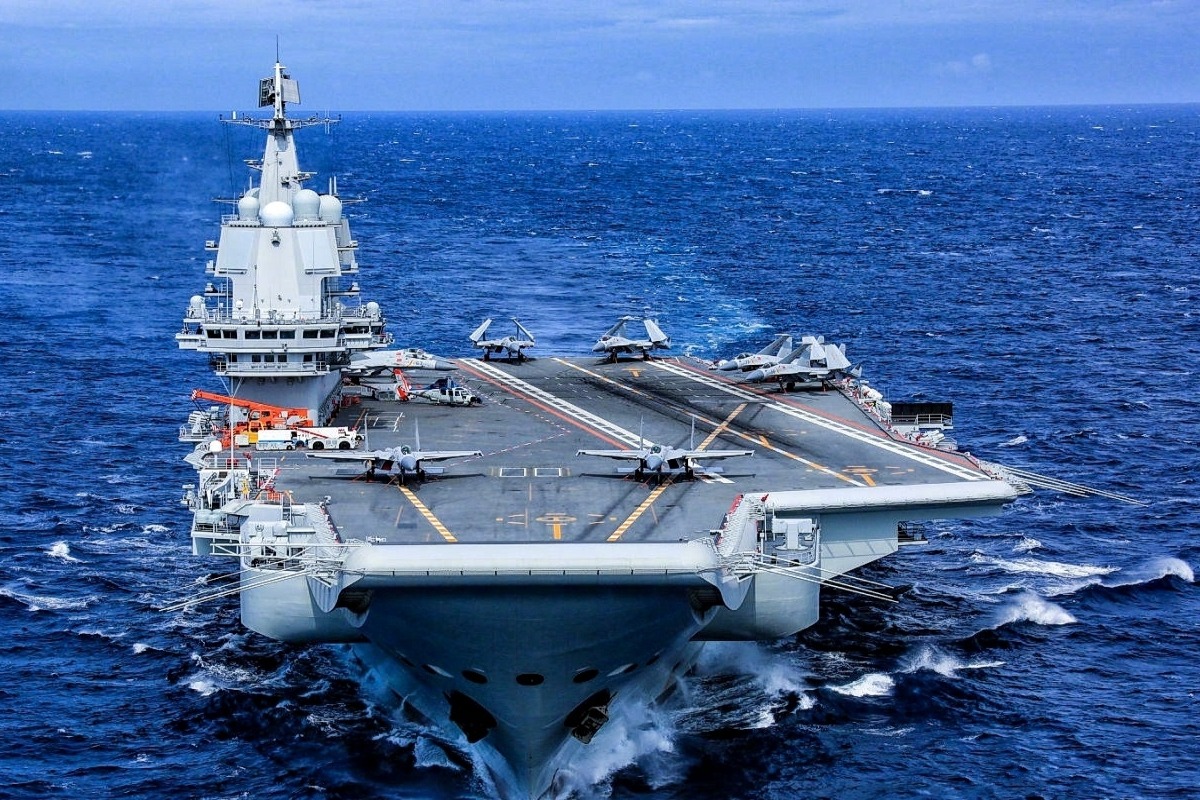 雖然電磁彈射的「福建艦」已下水，但「山東艦」在未來相當一段時間仍會是中國海軍主力。