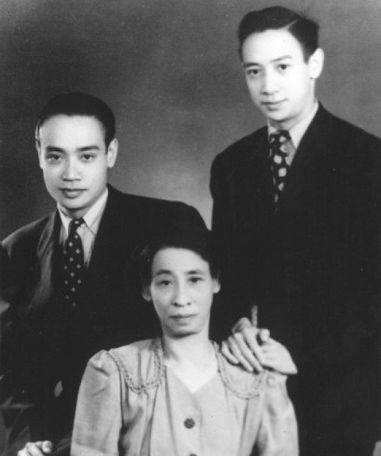 Uncle Ray與大哥和媽媽 Uncle Ray與大哥和媽媽