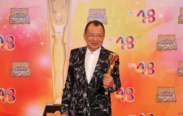 《萬千星輝頒獎典禮2014》許紹雄 2014年,許紹雄憑《使徒行者》覃歡喜一角,獲《萬千星輝頒獎典禮2014》「最受歡迎電視男角色」。