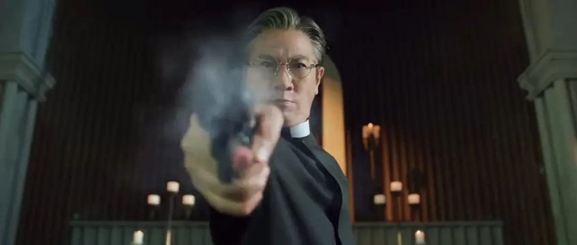 《絕命法官》 張家輝因電視劇《絕命法官》的「法官犯法」主題充滿矛盾性,受到吸引而答應參與演出。