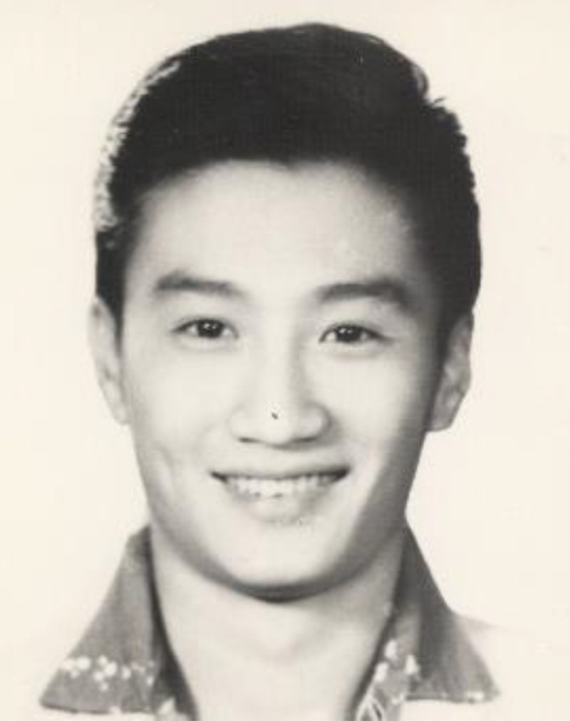 謝賢外形高大俊朗，1954年正式出道後，很快擔演男主角，並成為1950、60年代的影圈偶像。