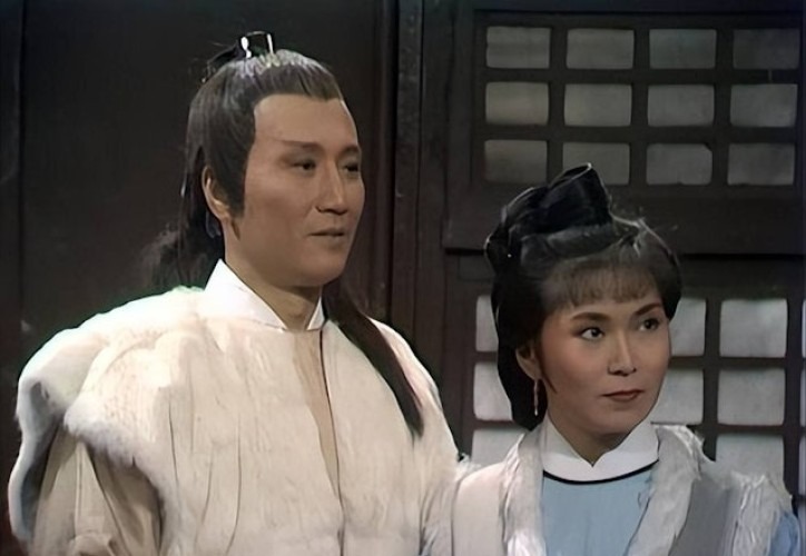 1978年，謝賢獲無綫邀請拍攝電視劇《蕭十一郎》，與當紅花旦李司棋合演男、女主角。