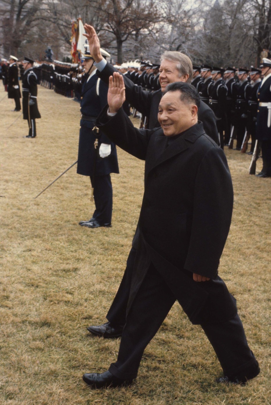 於美國人以為的中國共產黨國家領導人形象是僵硬死板的，卻在鄧小平身上找不到。圖片攝於1979年。（圖片來源：Getty）