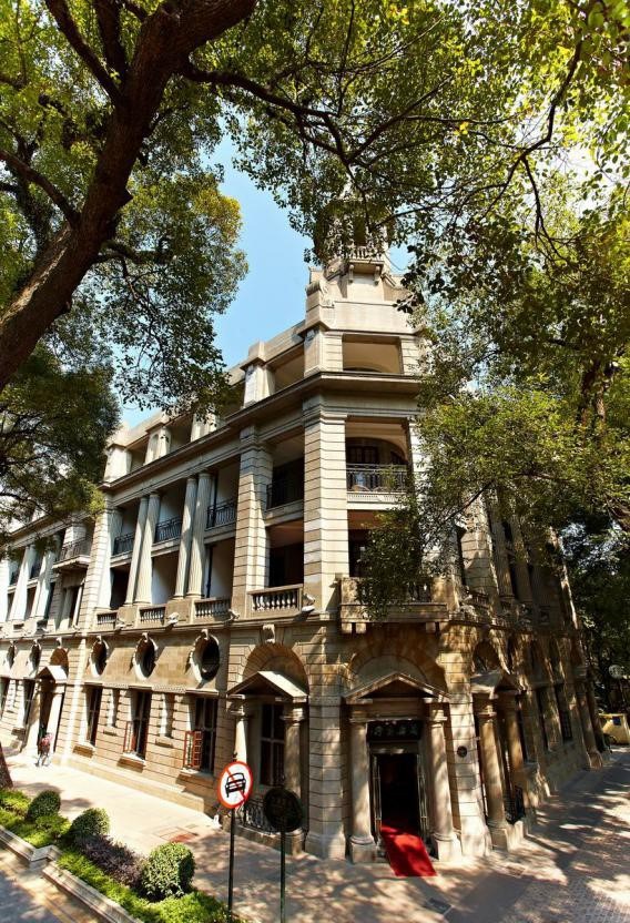 廣州沙面匯豐銀行始建於1865年