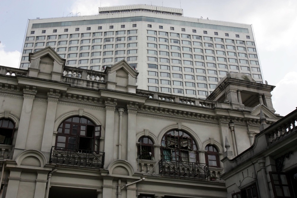 廣州沙面白天鵝賓館是中國第一家中外合資五星級酒店