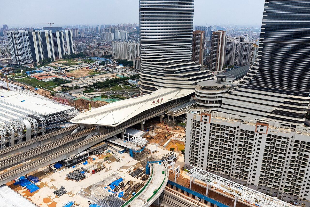 新白广城际即將通车 40分钟联通广深两机场 建大湾区一小时生活圈 | 直通广州 | 乐活湾区 | 当代中国