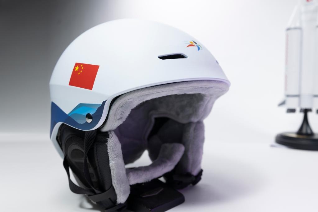 當代中國-科學探索-滑雪頭盔1