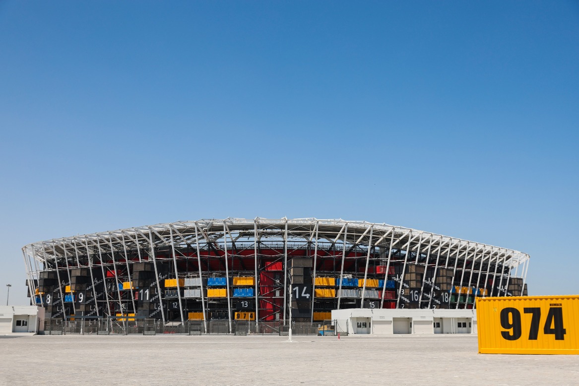 卡塔爾世界杯974球場，974個貨櫃箱由深圳製造，顯示深圳科技、運輸與美感的實力。
