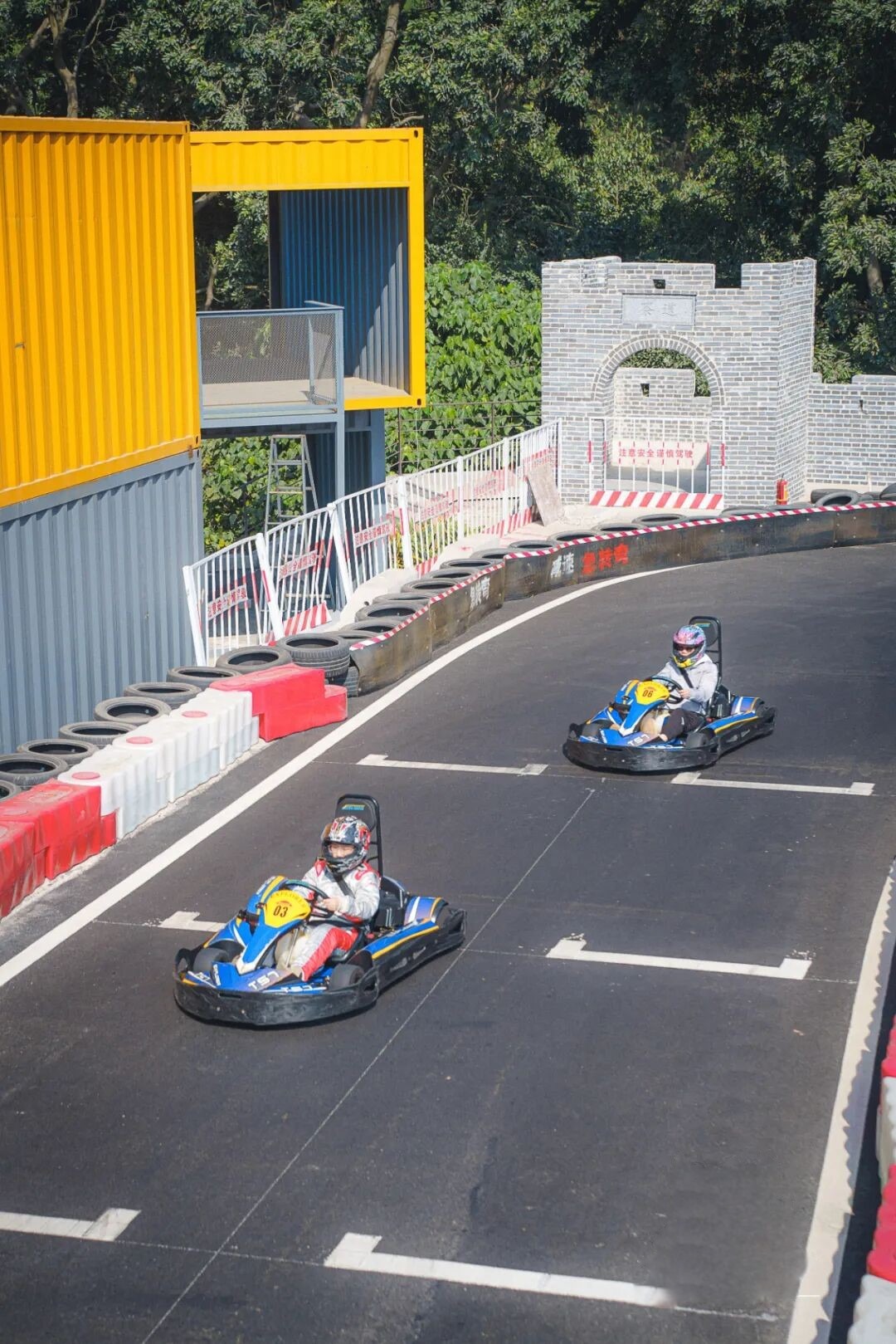 2025年，深圳地铁再度提速！先后有6条新线（段）开通，织网密度和客流量均稳居全国第一。