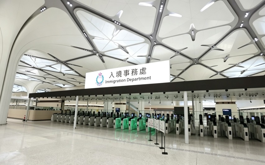 新皇崗口岸「三道門」一體化閘機系統