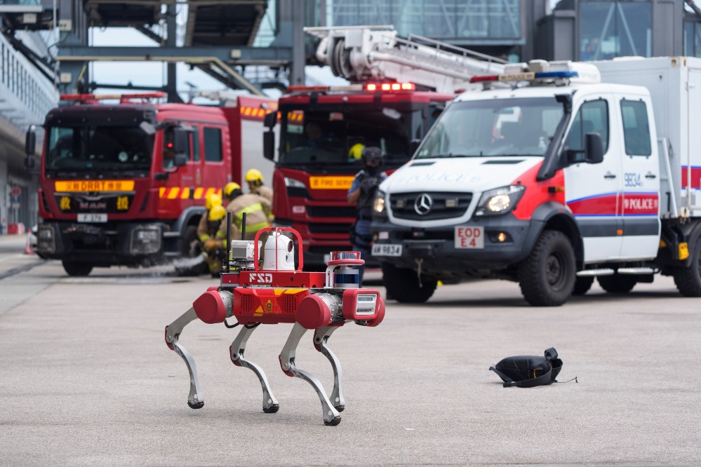 消防處國產機械犬