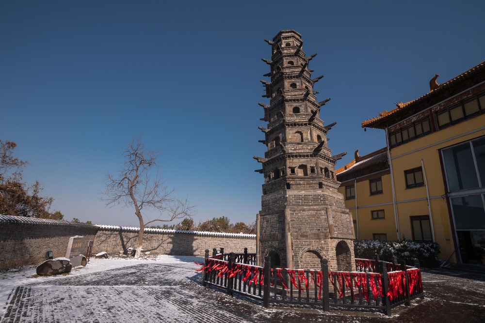 當代中國-中國旅遊-中國文化-上海-廣西-斜塔-南京-定林寺
