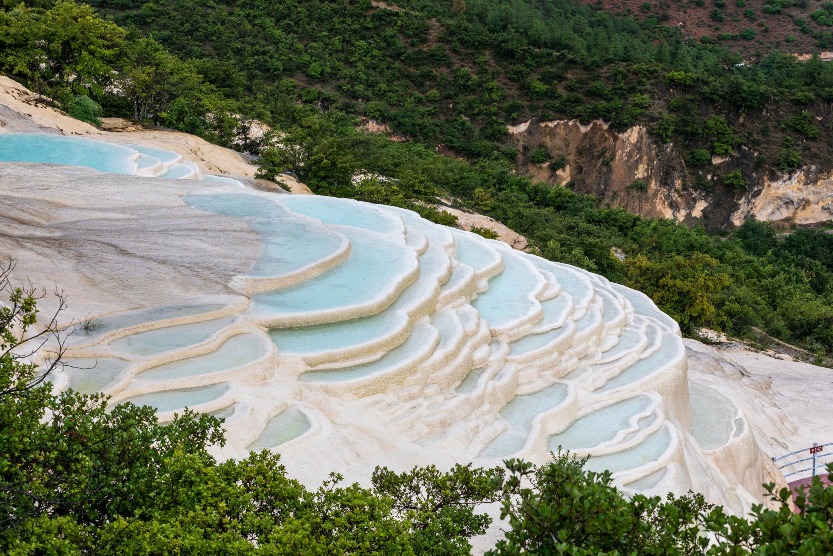 當代中國-中國旅遊-中國文化-雲南-香港里拉-白水台-2