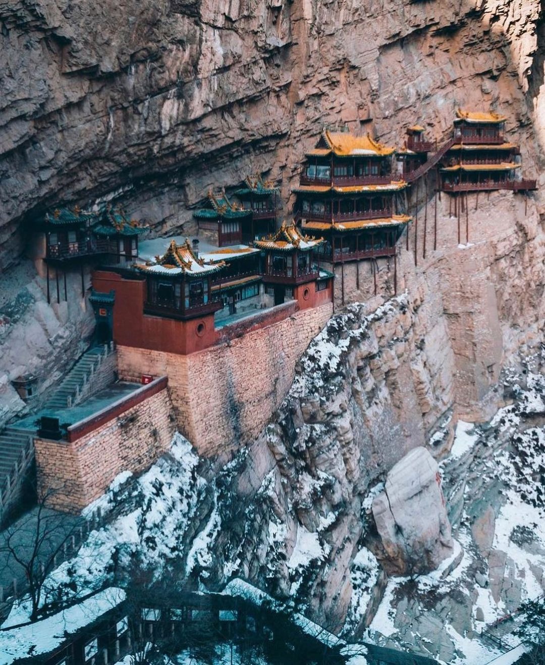 當代中國-中國旅遊-中國文化-恆山懸空寺