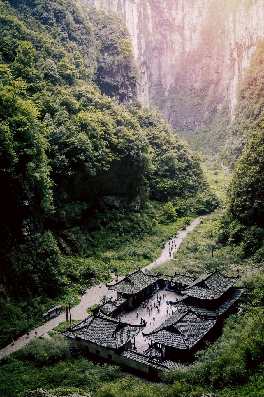 當代中國-中國旅遊-中國文化-重慶武隆天坑-天福官驛