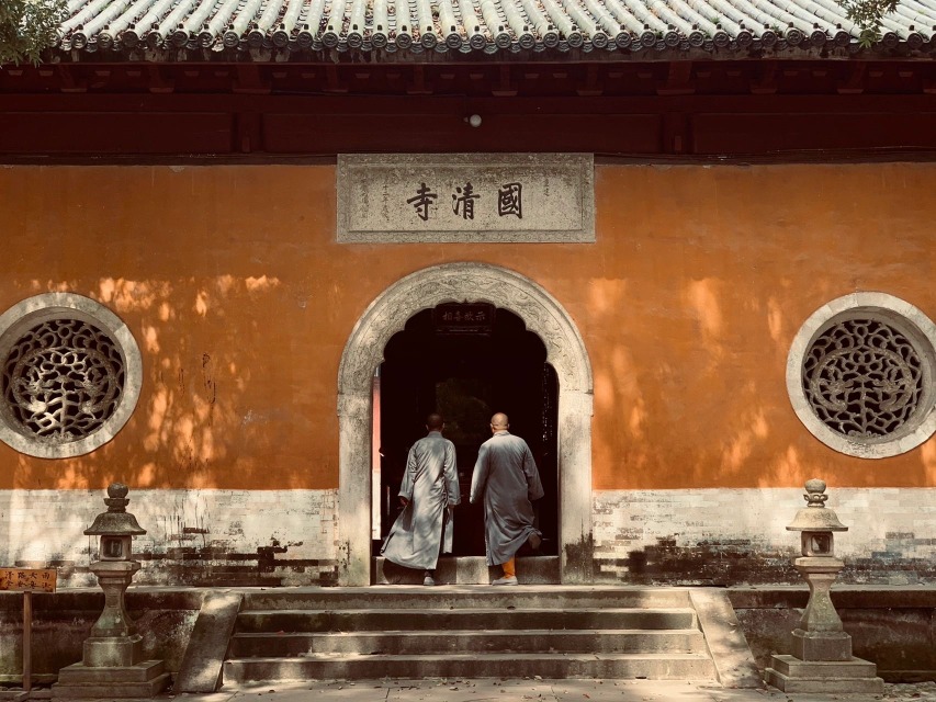 天台山上的千年古刹国清寺与“活佛”济公有关？ | 图说中国| 文化精华| 当代中国