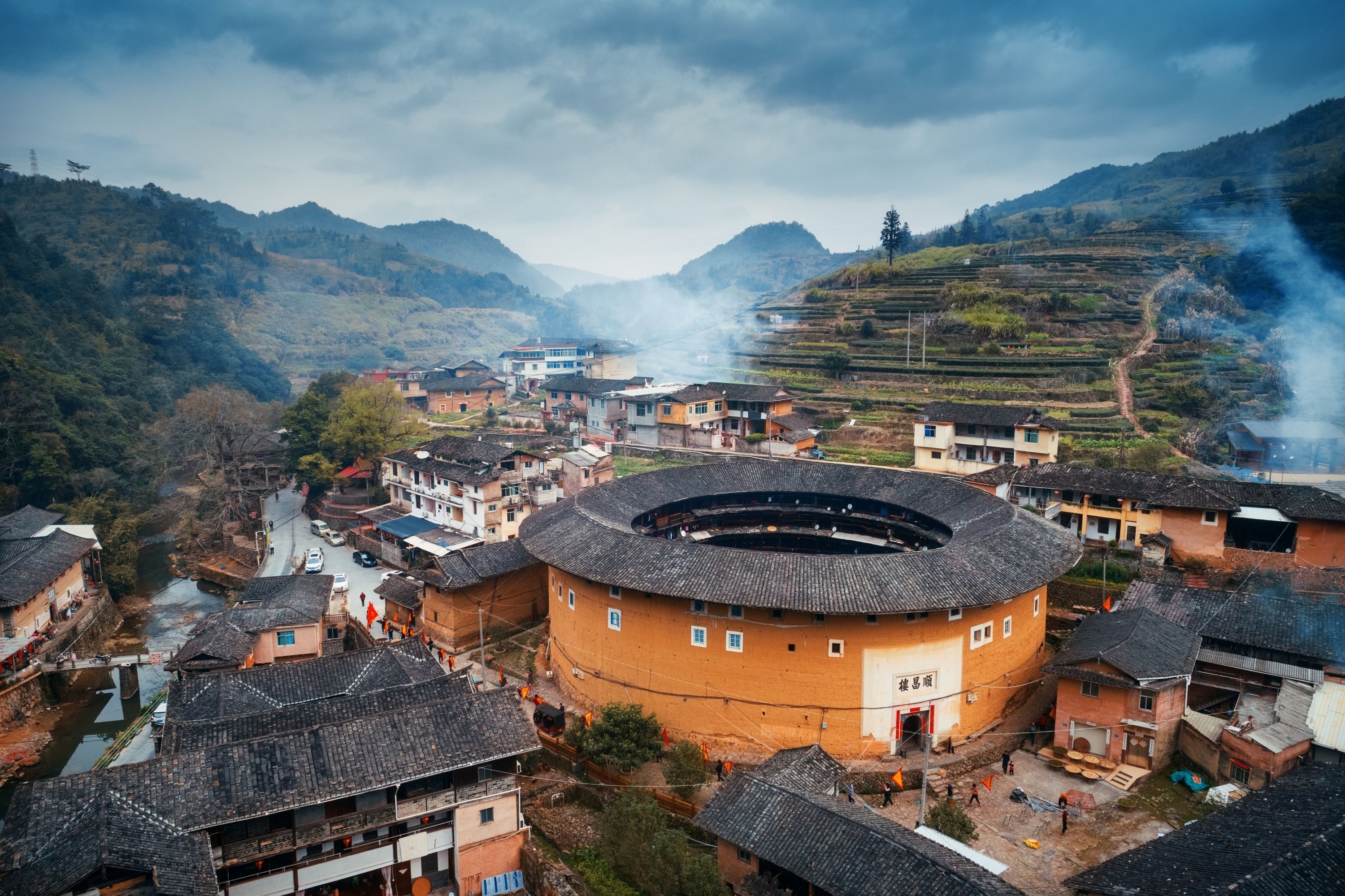 天人合一的福建土樓 客家人的家族之城 | 圖說中國 | 文化精華 | 當代中國