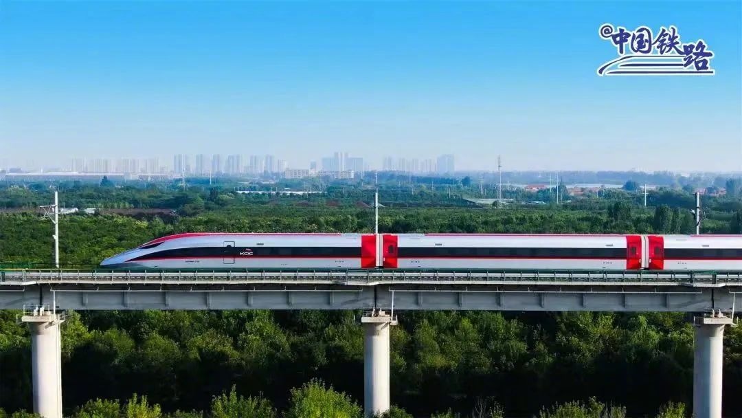 雅萬高鐵高速動車組。 雅萬高鐵高速動車組。