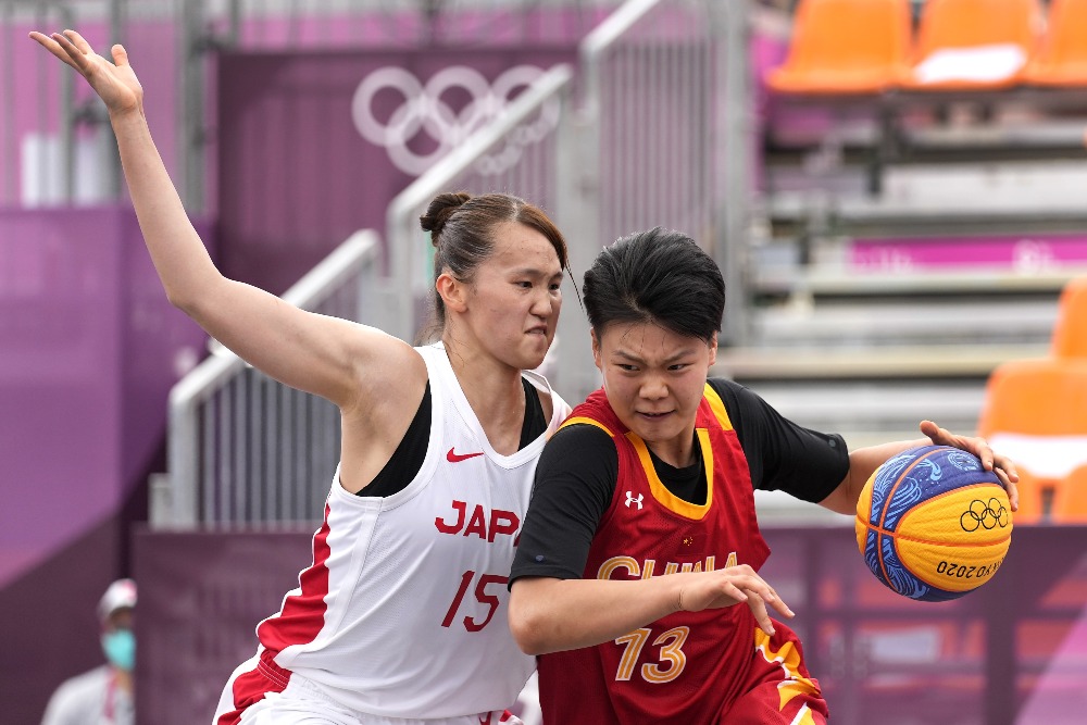 當代中國-體育運動-東京奧運中國三人女子籃球衝擊獎牌