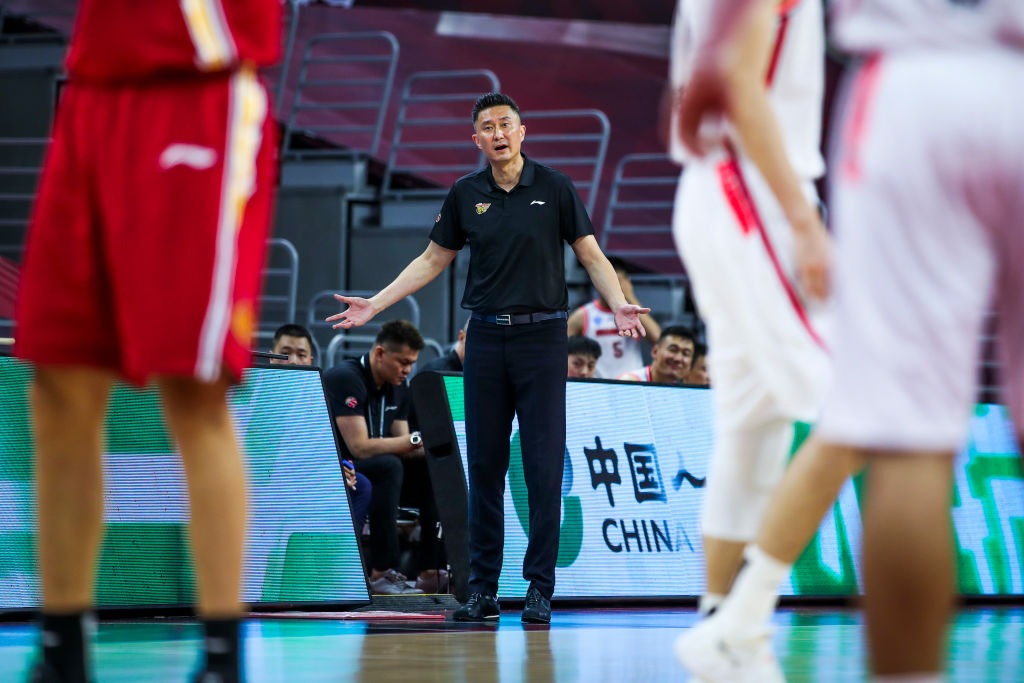 杜峰在執教中國男籃期間備受球迷責備