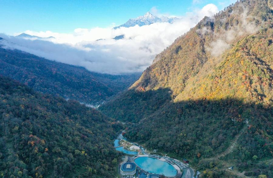 Er'langshan Laba River Scenic Area, Tianquan County, Ya'an City, Sichuan Province