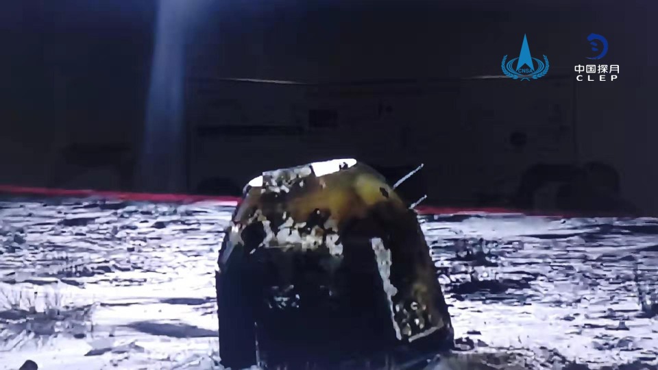 當代中國-中國航天-嫦娥五號返回地球