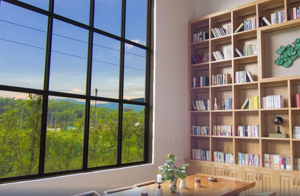 精心設計的小書室，可以放心心情閱讀。
